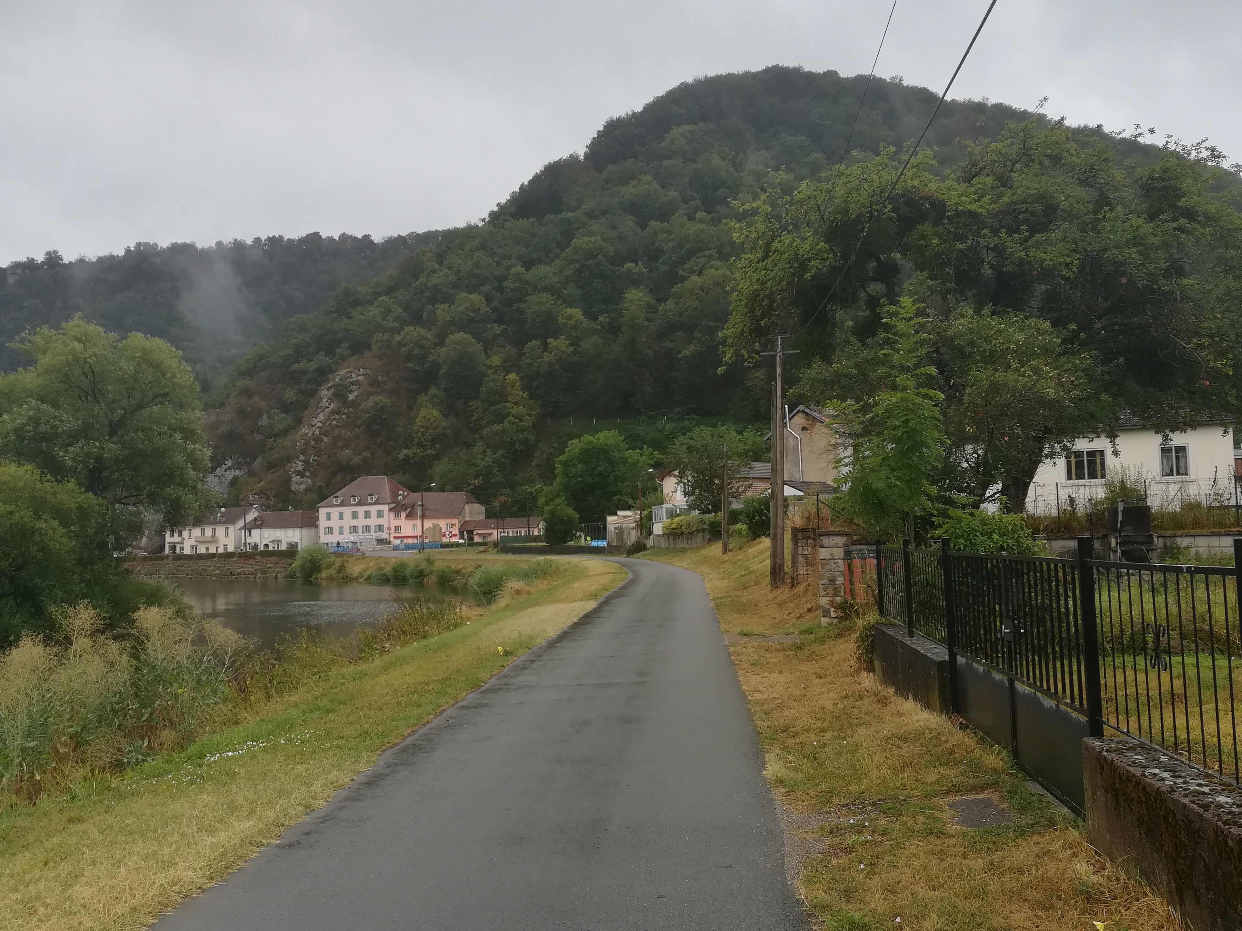 auf-dem-weg-ilse-sur-le-doubs-nach-besancon-I