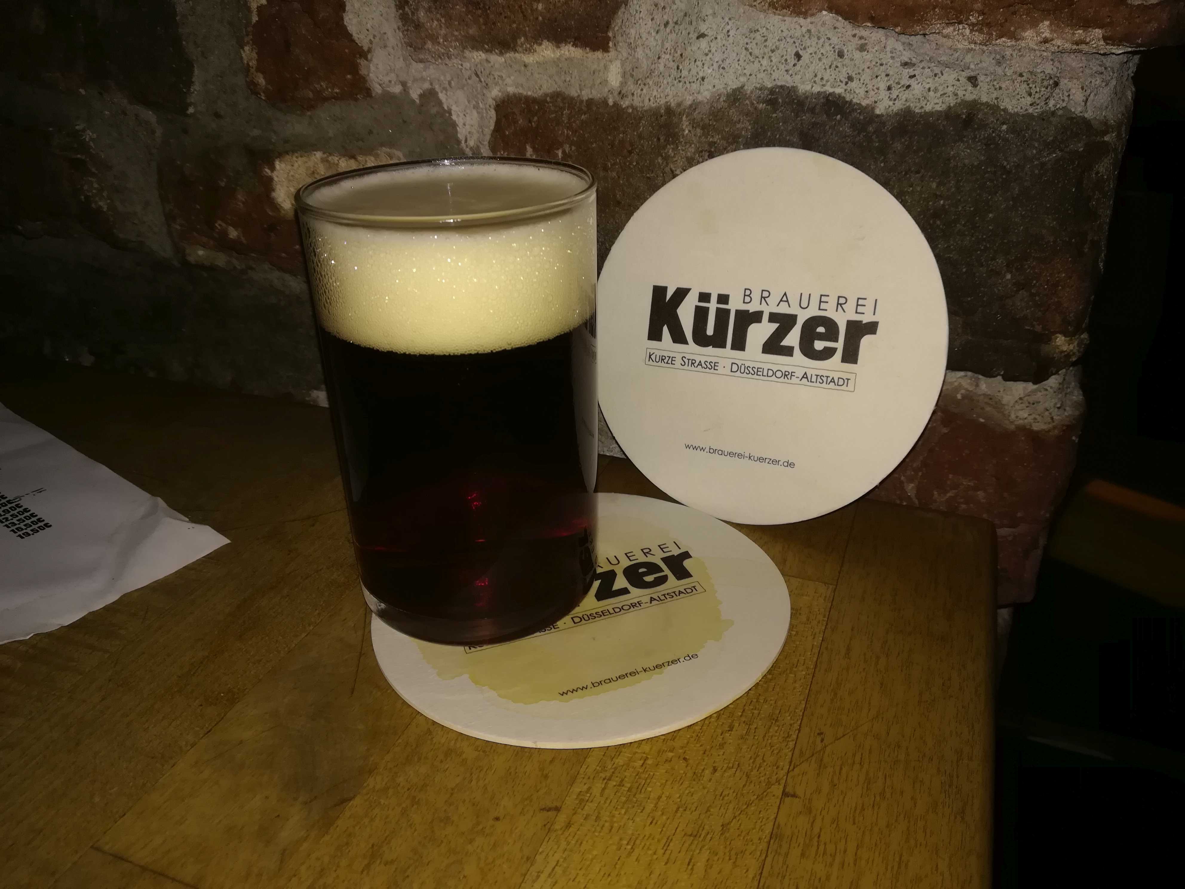 Brauerei Kürzer Düsseldorf - das junge Brauhaus 