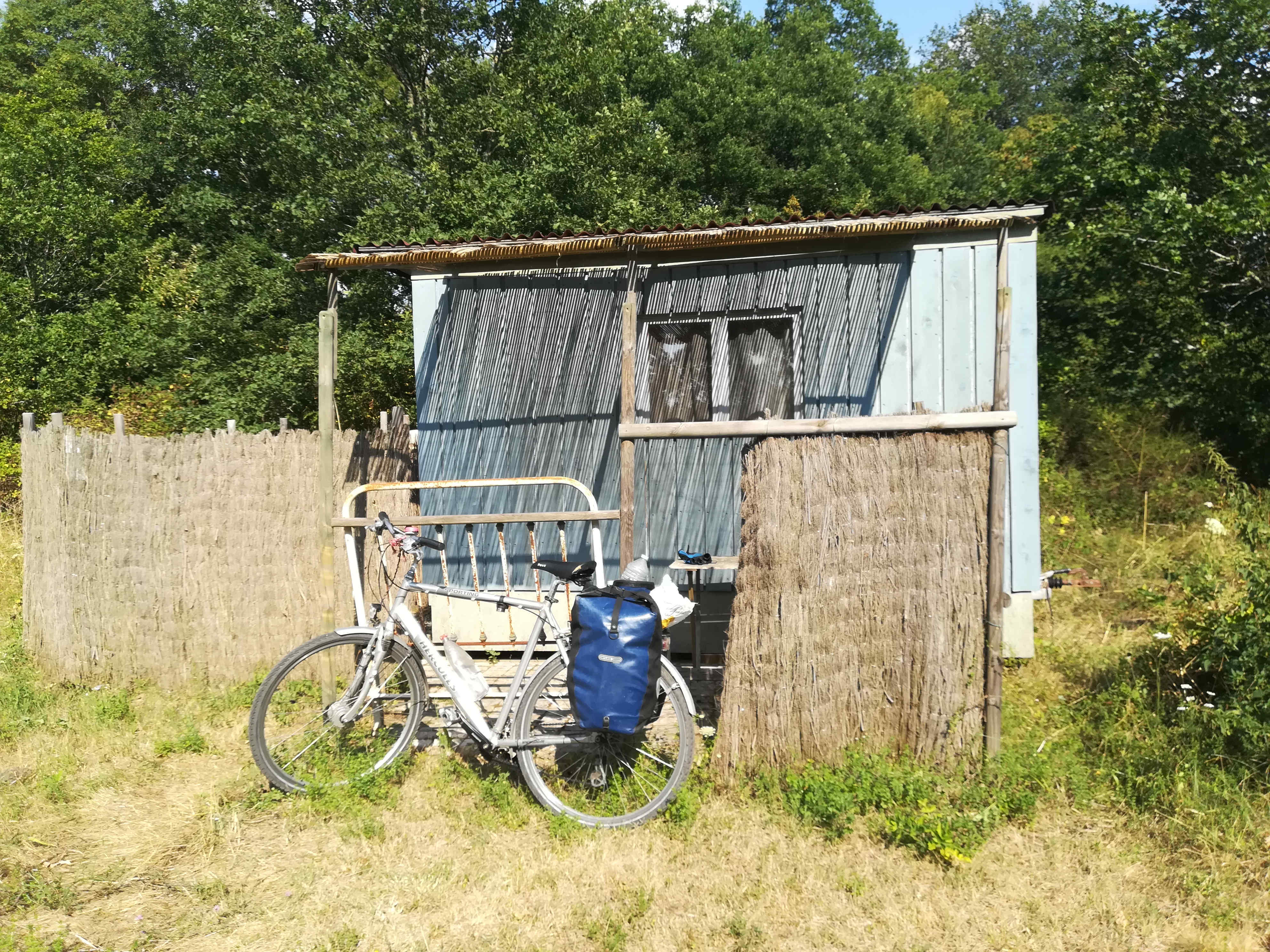 Entrepôt-de-la-Gare-single-room