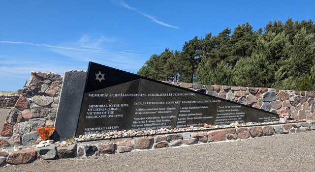 Liepaja Karosta Holocaust Erinnerungsstätte und Mahnmal