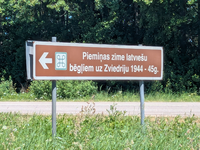 jurkalne pieminas zime latviesu begliem uz zwiedriju