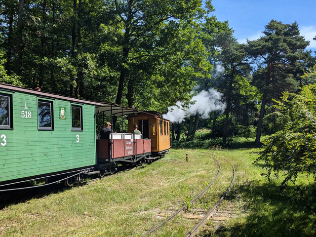 Radreise Baltikum trifft auf die Museumsbahn Ventspils mit ihrer 600mm Dampflok Mazbānītis