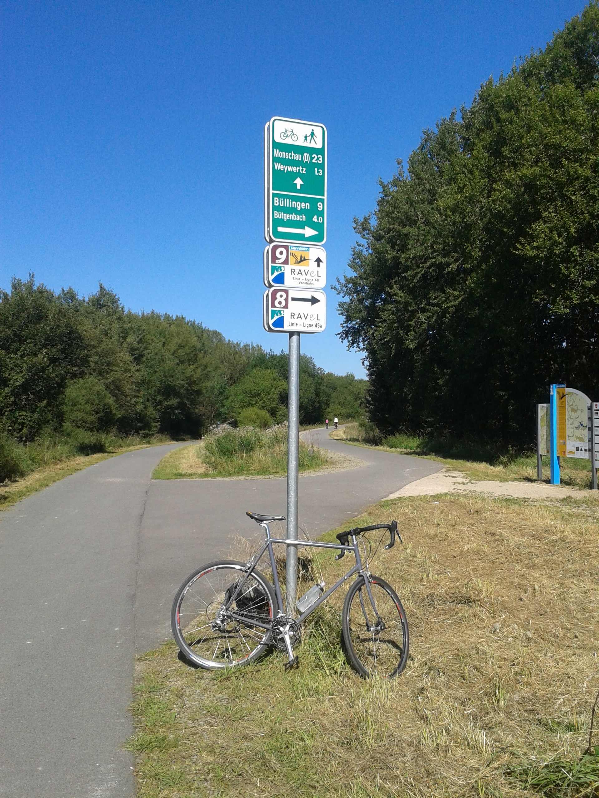 #bahntrassenraseln-rennrad-kreuzung-vennbahn-vennquerbahn-oberweywertz-belgien