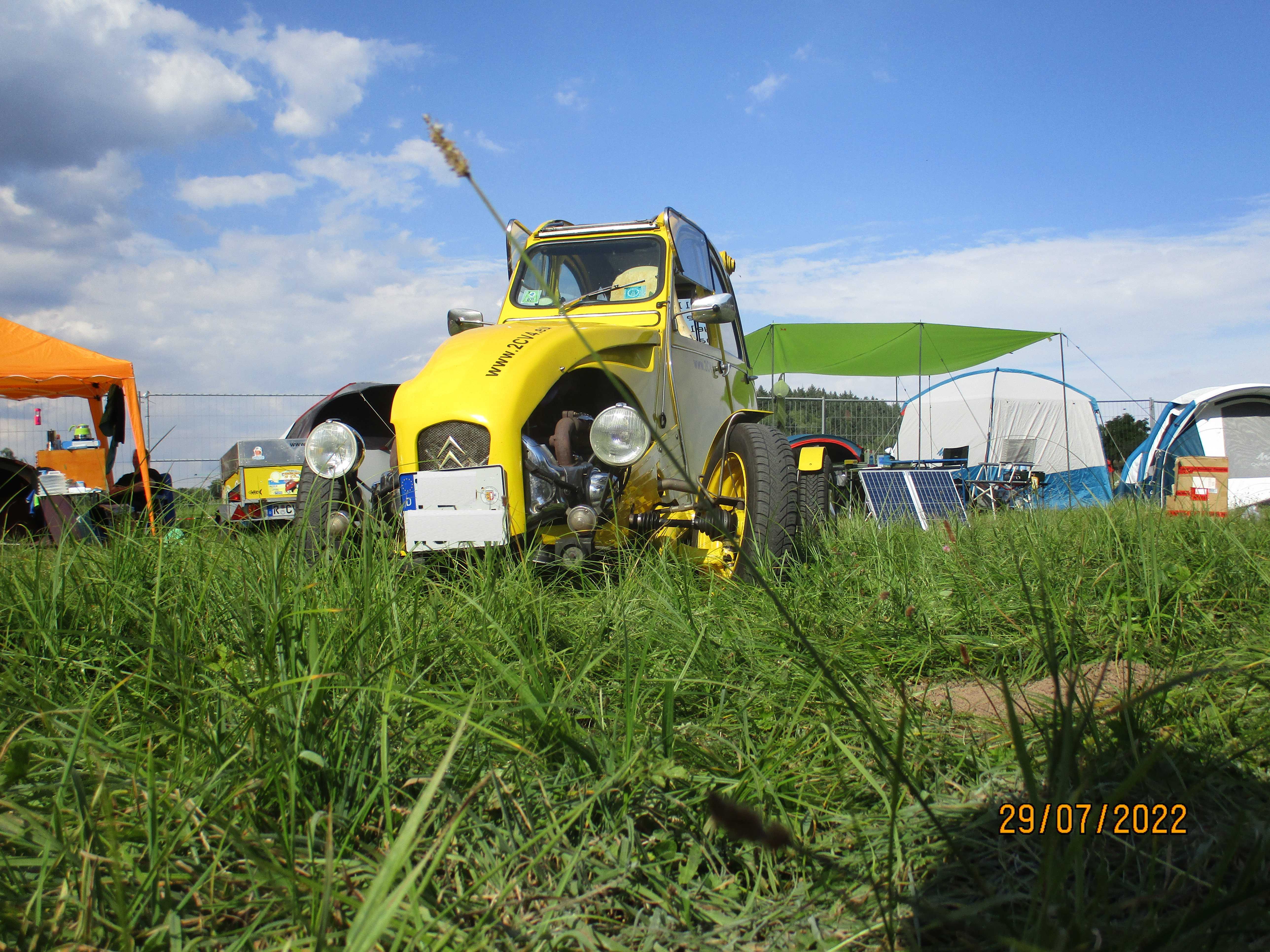 Pfälzerwald-Citroen-2CV-Enten-2-pfälzerberglandtreffen-Hinzweiler-2022