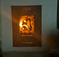 Gemütliches Kaminfeuer in meinem Fereinhaus in Gipka