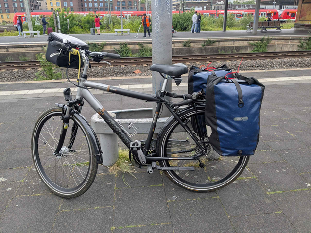 Radreise-Baltikum-neues-Rad Radreise Baltikum Dietmar Wolf mein neues Tourenrad - für Umfangreiche