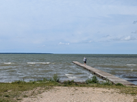 Saaremaa Strand und Badesteg vor Joiste 